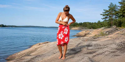 Så knyter du en sarong - 7 enkla sätt för strand och semester