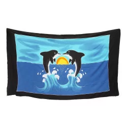 Sarongstycke Delfiner i solnedgång