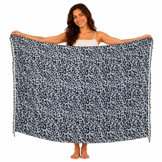 Gråblå sarong med svart leopardmönster och fransar