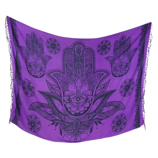 Lila sarong med svart Hamsa- och mandalamönster