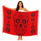 Röd sarong med svart Calavera-motiv och dekorativa rosor